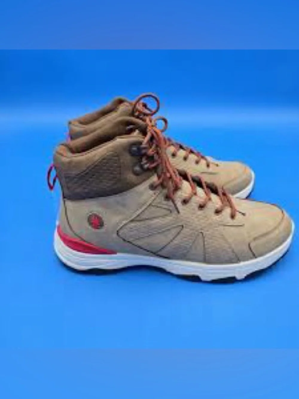 NWOT G.H. Bass & Co. Trailway Hi Outdoor Walking Hiking Boots.